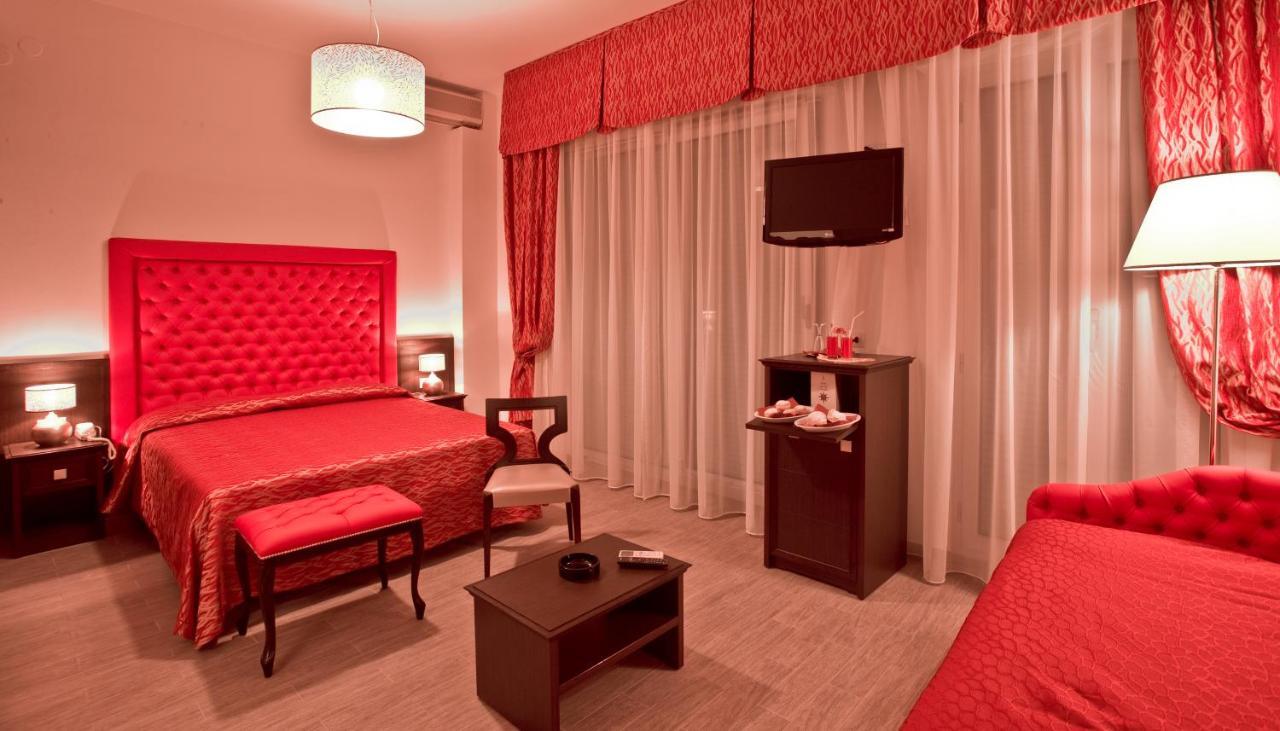 Hotel Nordic Bellaria-Igea Marina Quarto foto